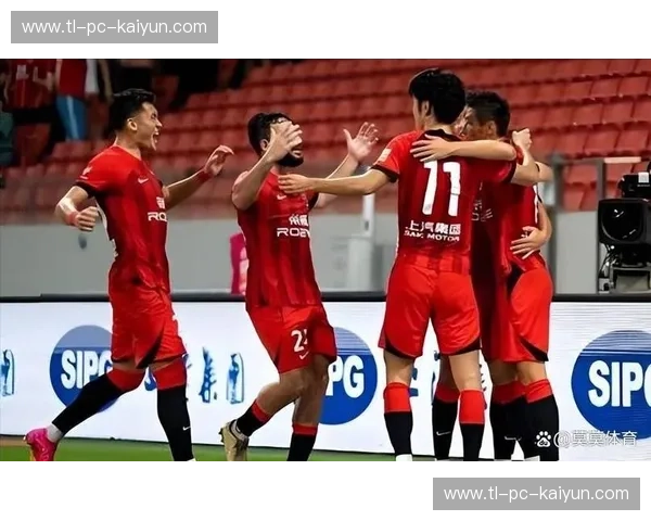 沪上风云再起,京城豪情依旧:上港与北京的绿茵史诗 沪上风云再起,京城豪情依旧:上港与北京的绿茵史诗